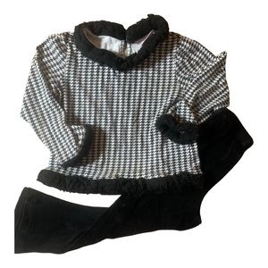 COTTONTAIL ORIGINALS Vintage Black & White Herringbone Top-Black Velour Pants- 6